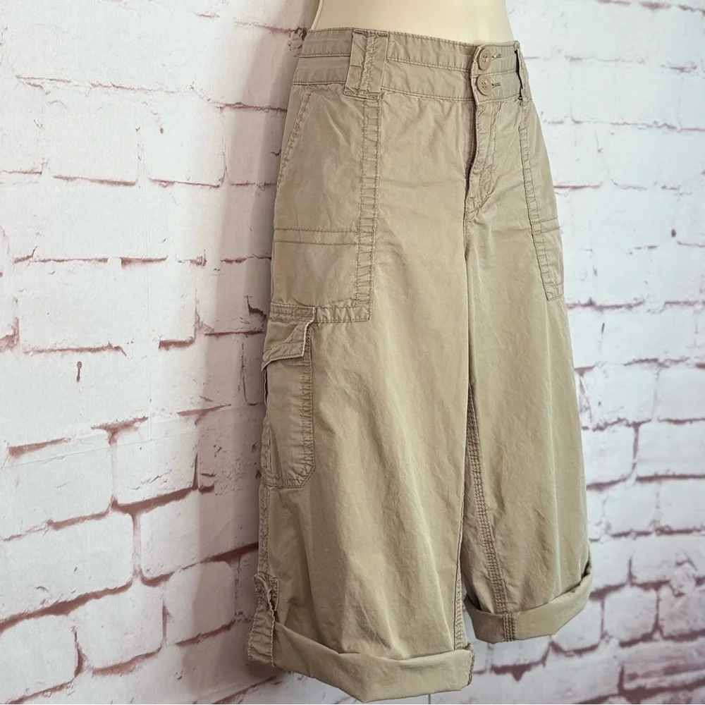 CALVIN KLEIN 8 Khaki Cargo Cotton Adjustable Capri Pants Shorts Size 8 - Picture 10 of 15